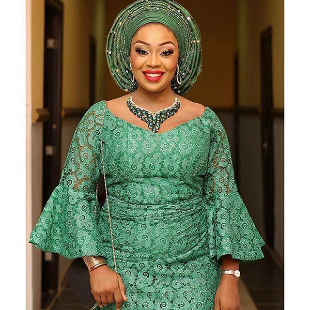 Nigerian lace hot sale blouse styles 2018